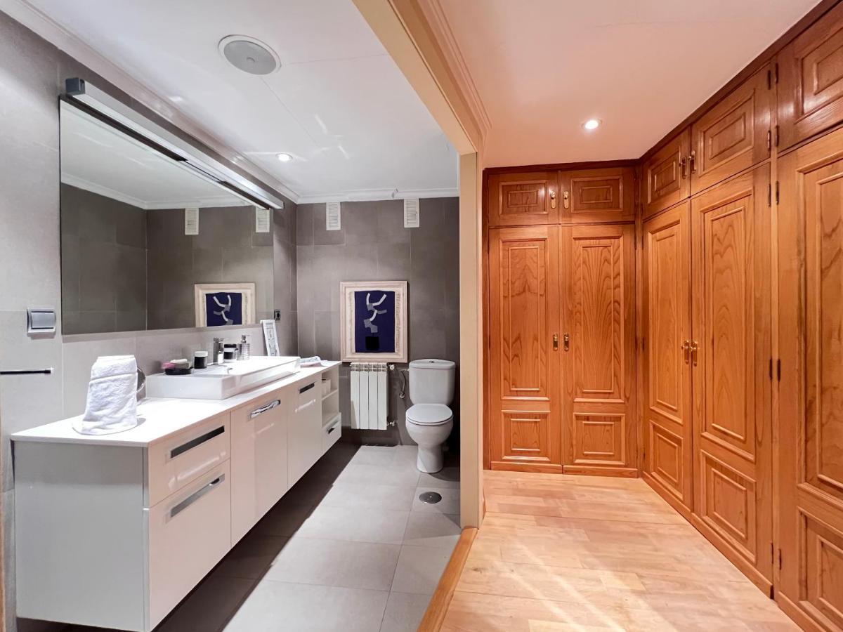 Housingleon Ordono II Apartment Bagian luar foto