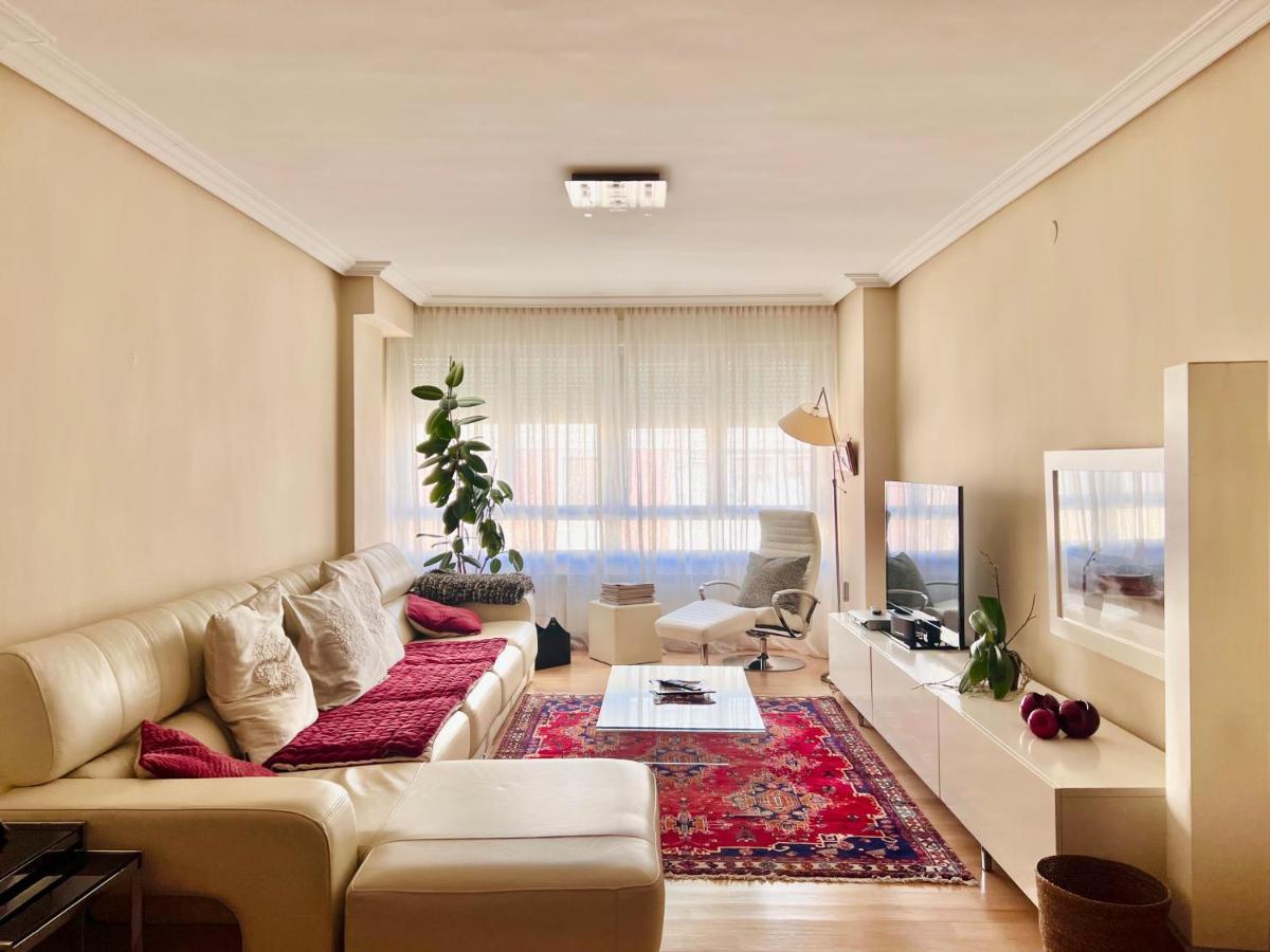 Housingleon Ordono II Apartment Bagian luar foto
